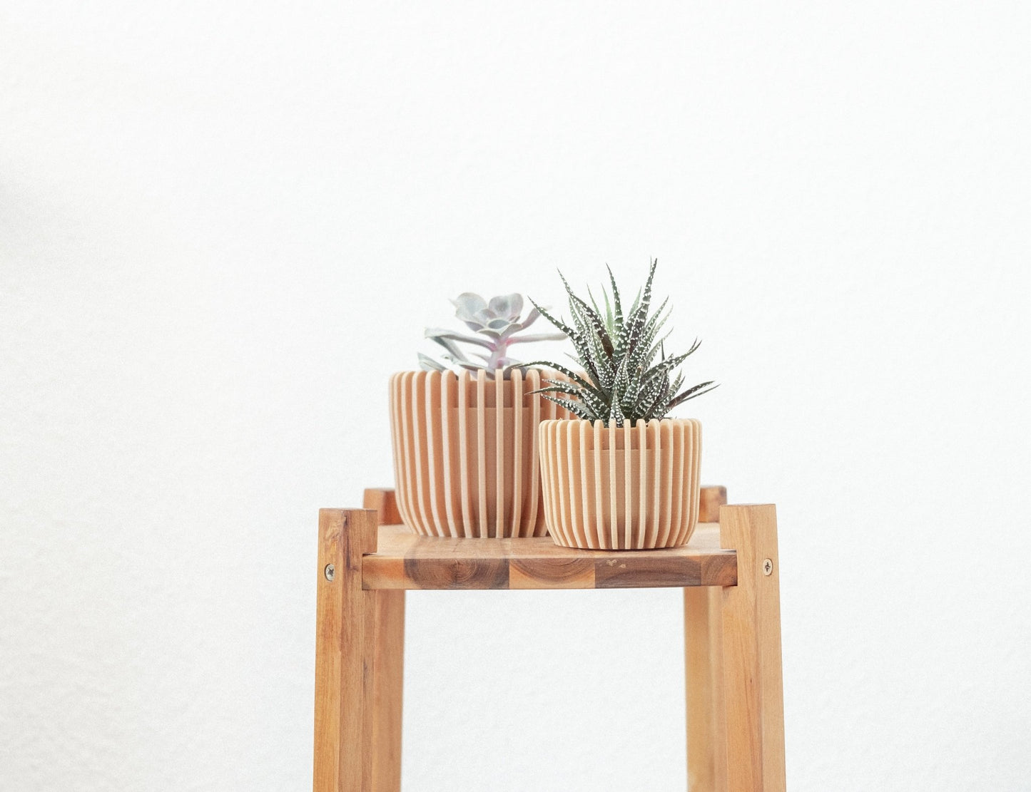 Blumentopf KANA in Wood 6-18cm - Liwadi